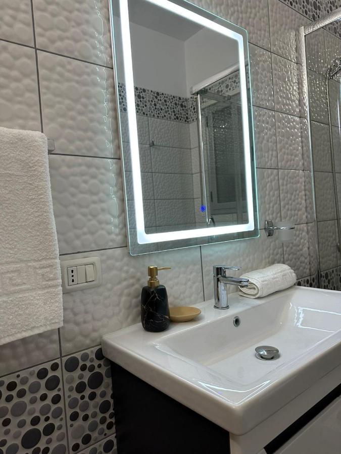 Kai'S Apartment Wlora Zewnętrze zdjęcie
